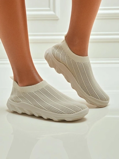 Damskie slip-ony Arete Beżowe, oddychające sneakersy z tkaniny