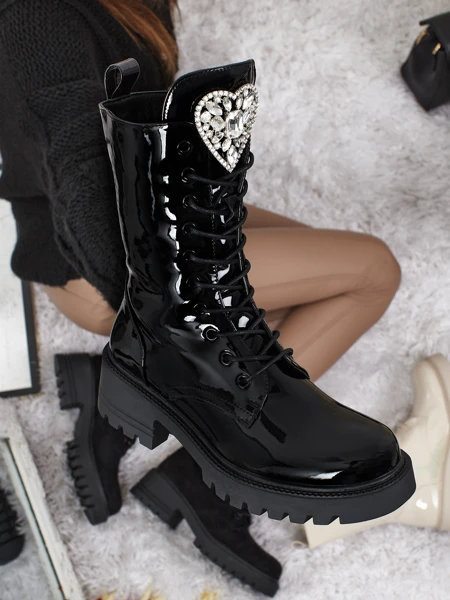 Botine de damă lăcuite cu șireturi Emelune