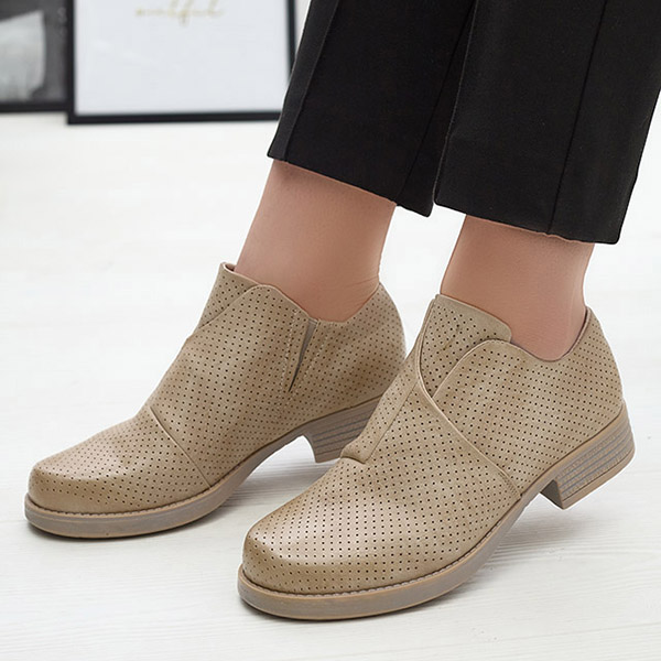 Pantofi jumătăți de femei din piele ecologică bej Ilioppa- Footwear