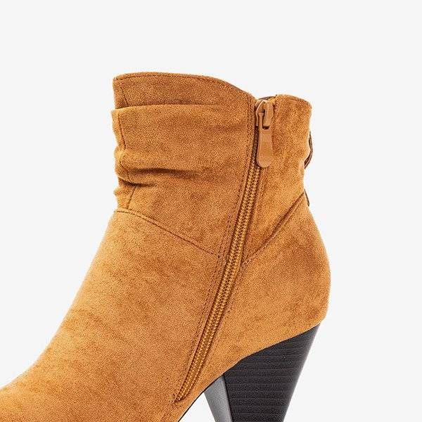 OUTLET Cizme maro cu toc triunghiular Lika - Pantofi