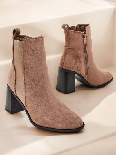 Cizmele până la gleznă pentru femei de la Royalfashion cu toc Enotto