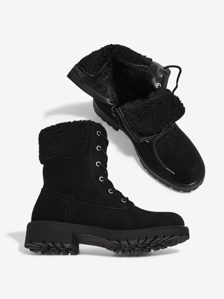 Botine de damă Trevolla din piele ecologică întoarsă cu șireturi