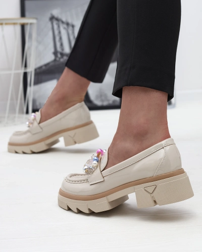 Mocasini bej lăcuit pentru femei Geloppa- Footwear