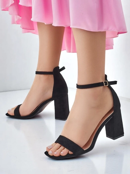 Sandale ecologice din suedă pentru femei Royalfashion Qwadrat