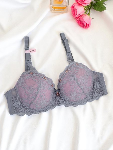 Royalfashion Sutien damă cu burete și dantelă Delicate Grace