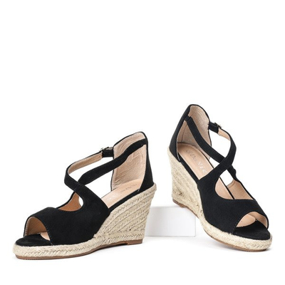 Czarne sandały na koturnie Bossa - Obuwie