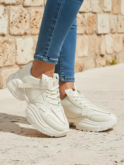 Sneakers bej pentru femei Platina Roma cu toc plat din piele ecologică 5 cm