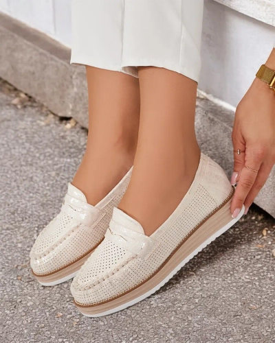 Royalfashion Mocasini de damă traforați Moell