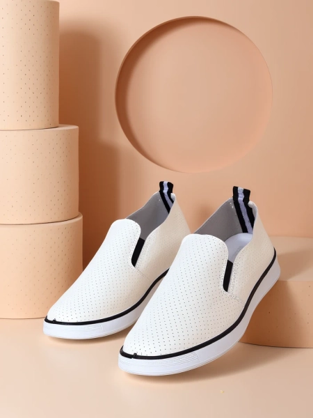 Pantofi sport perforați pentru femei Royalfashion Musio