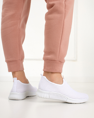 Tenisi slip-on dama albi Banila - Incaltaminte
