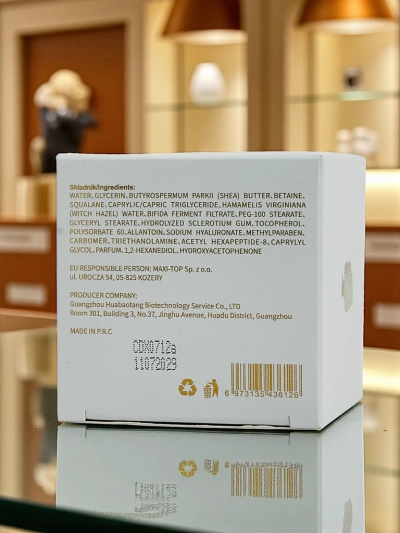 Luxelux White Bandage Cremă hidratantă pentru ochi cu retinol