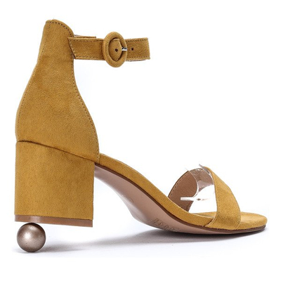Żółte sandały na słupku Madeleine - Obuwie