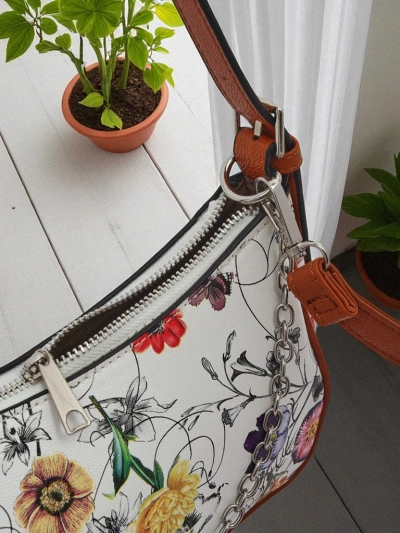 Royalfashion Posetă mică de damă din piele ecologică cu model floral Lily Bloom