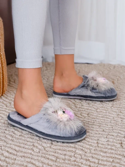 Papuci din blană pentru femei Royalfashion Ederra