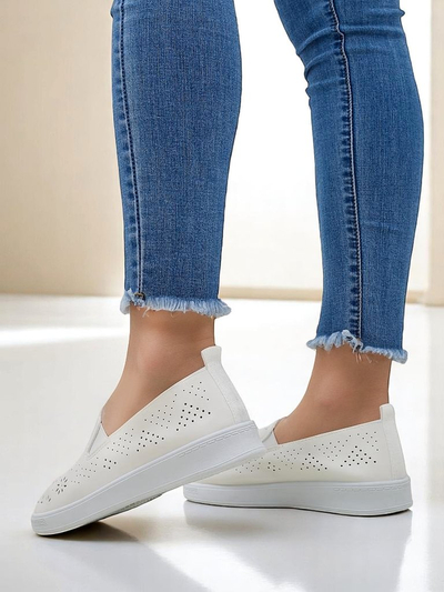 Royalfashion Încălțăminte damă slip-on cu model ajurat Mayla