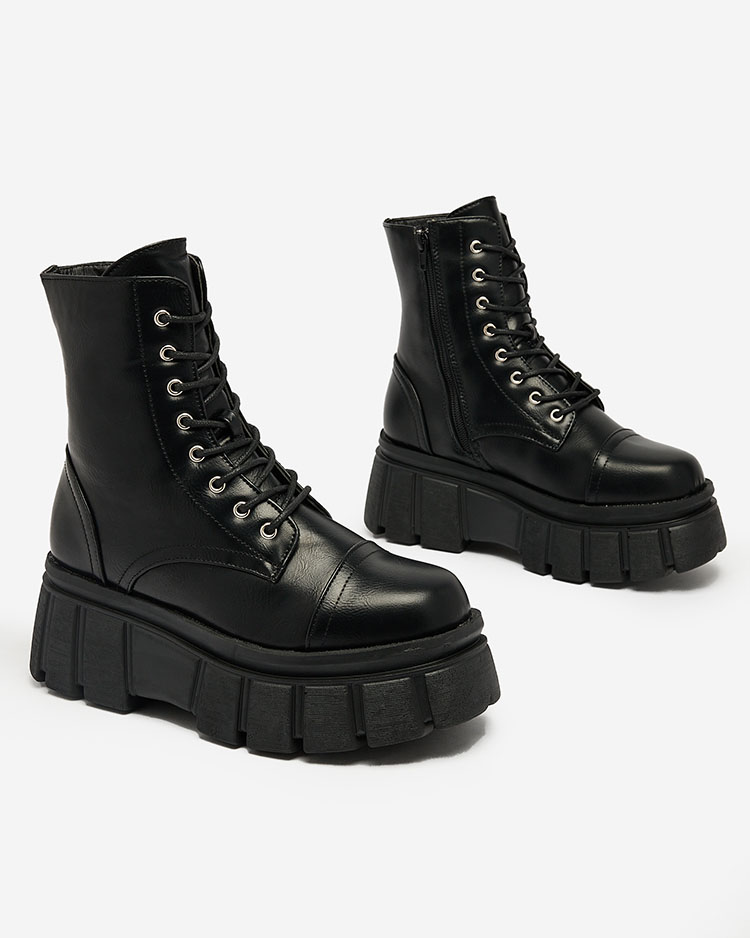 Royalfashion Cizme negre pentru femei cu platformă Baggers Ceminas