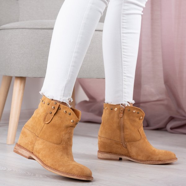 OUTLET Cizme de cowboy maro pe toc de pană Brenna - Încălțăminte