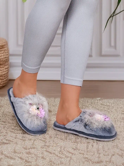 Papuci din blană pentru femei Royalfashion Ederra