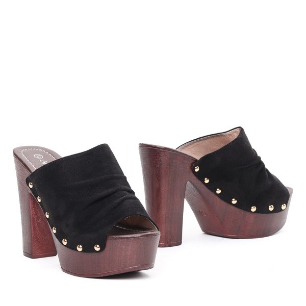 Czarne klapki na słupku Louise- Obuwie