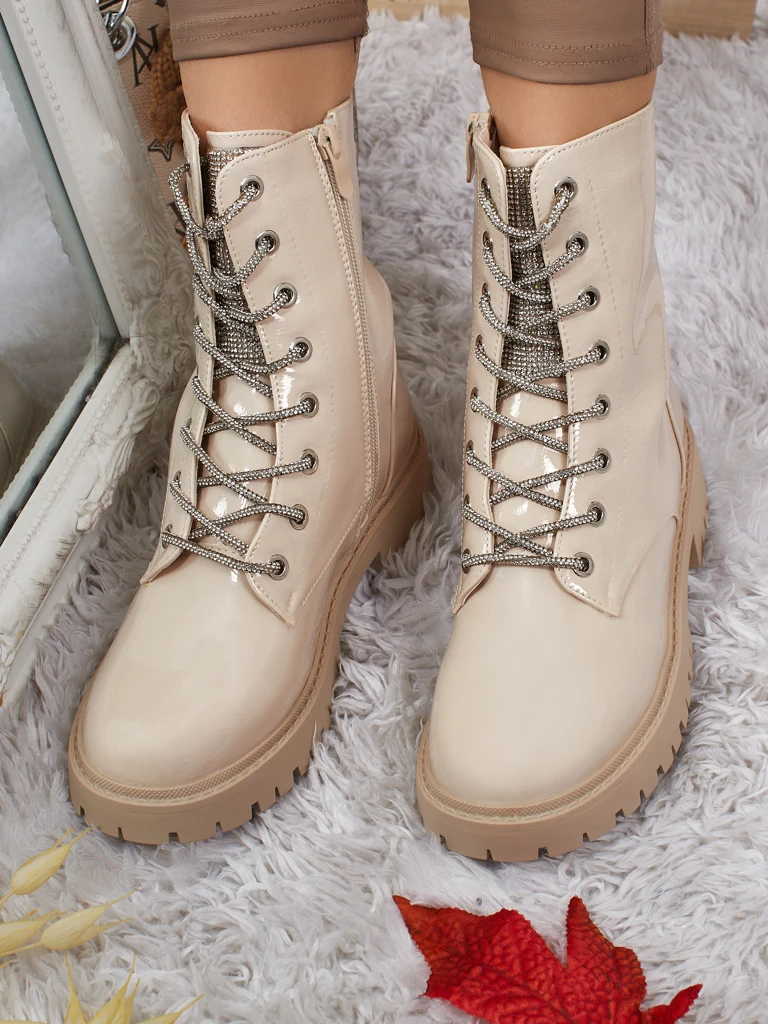 Botine de damă lăcuite cu șireturi Fjorra