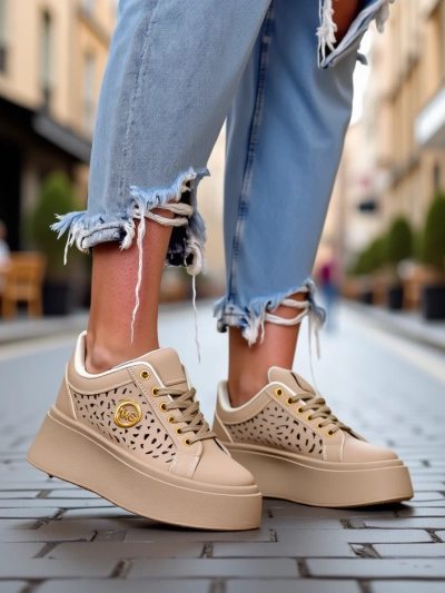 Cleo Ecru Platino – sneakers bej pe platformă Royalfashion piele ecologică