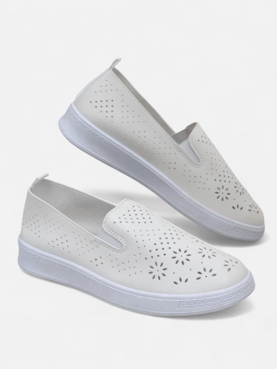 Royalfashion Încălțăminte damă slip-on cu model ajurat Mayla
