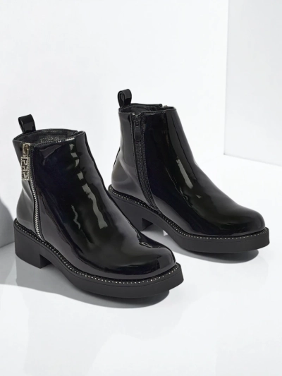 Botine de damă lăcuite din piele ecologică Calvera