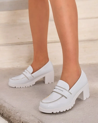 Mocasini din piele lacuita pentru femei Royalfashion Befies