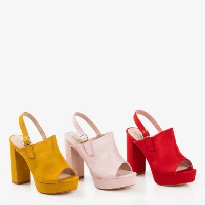 OUTLET Sandale din piele ecologică roz deschis pe un post superior Tripsi-Shoes