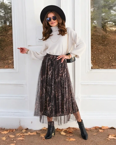 Fusta midi cu model pentru femei de la Royalfashion cu tulle