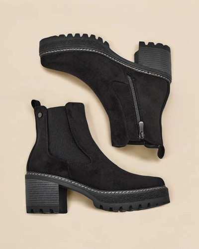 Bocanci pentru femei din eco-suede Royalfashion pe un suport Segori