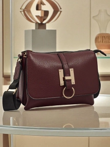 burgundia || maro