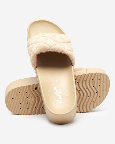 Sandale matlasate de dama bej pe platforma Koriner - Incaltaminte