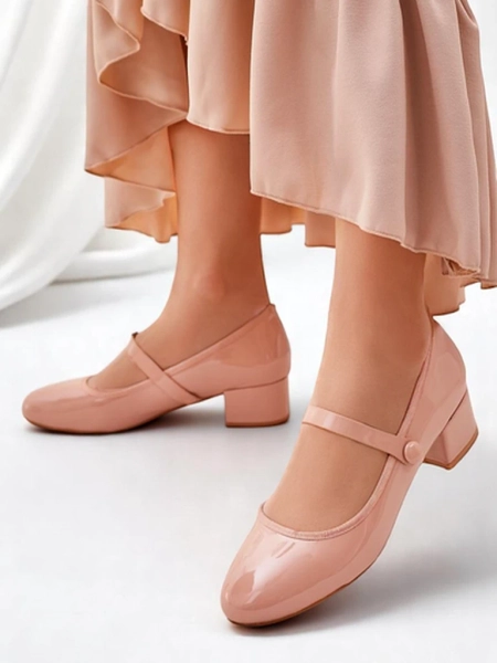 Royalfashion Aurat log ke chappal thoda heel ke saat Omagga