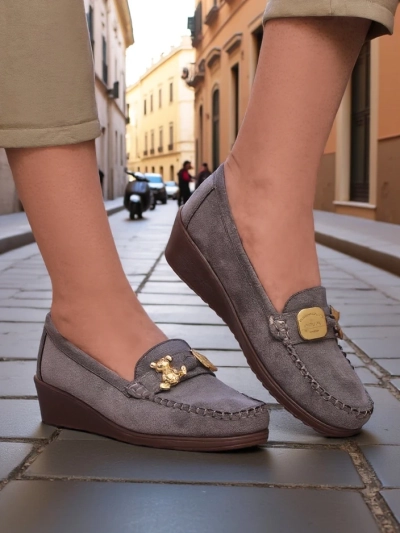 Mocasiuni Royalfashion pentru femei pe o talpă joasă Mollan