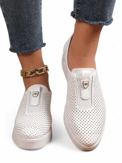 Pantofi perforați pentru femei Royalfashion Slip-on Goffies