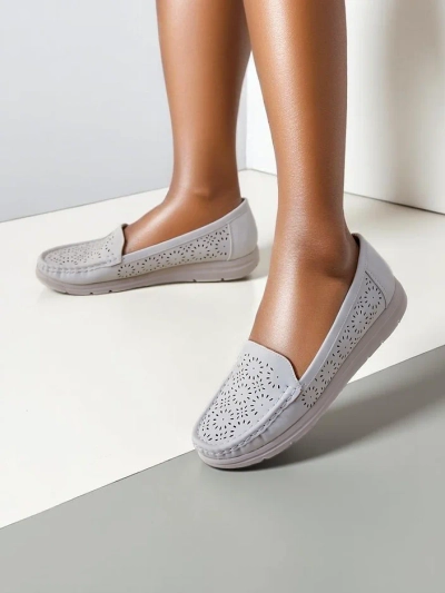 Mocasi perforați Royalfashion pentru femei Besset
