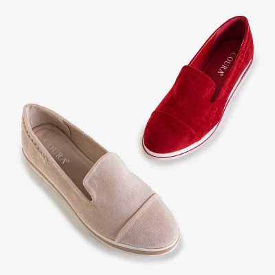 OUTLET Mocasini de femei bej pe pană mică Dardariel - Încălțăminte