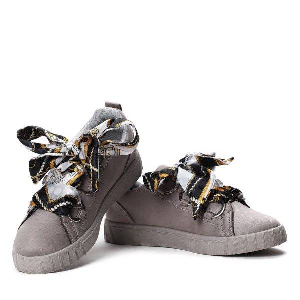 OUTLET Adidași gri cu panglică decorativă Cindy - Încălțăminte