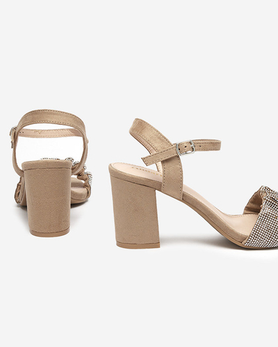 OUTLET Sandale de dama maro deschis pe stalp cu zirconii cubici Trieste - Incaltaminte