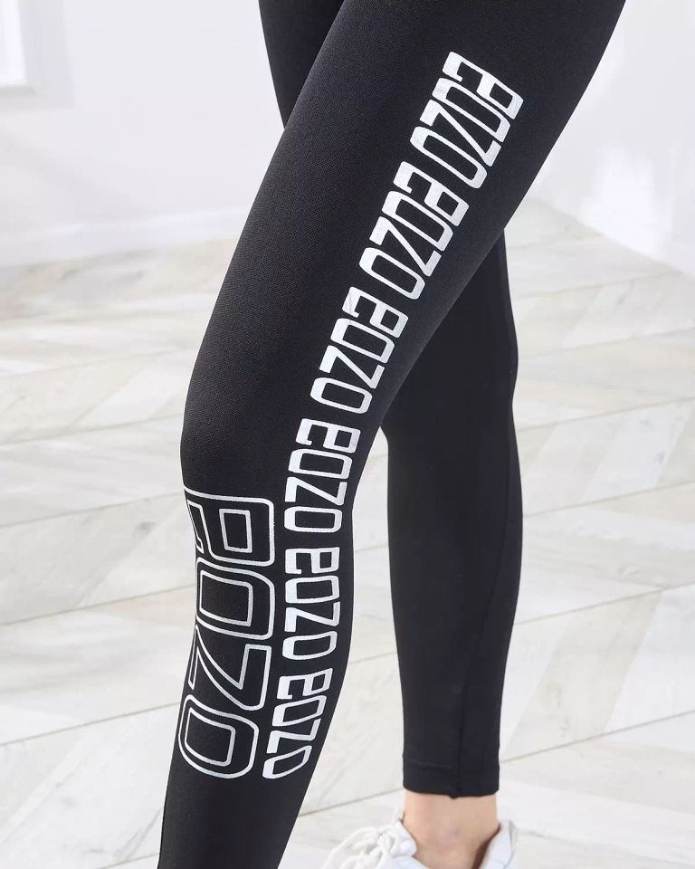 Set sport pentru femei negru cu inscripții argintii ICON- Îmbrăcăminte