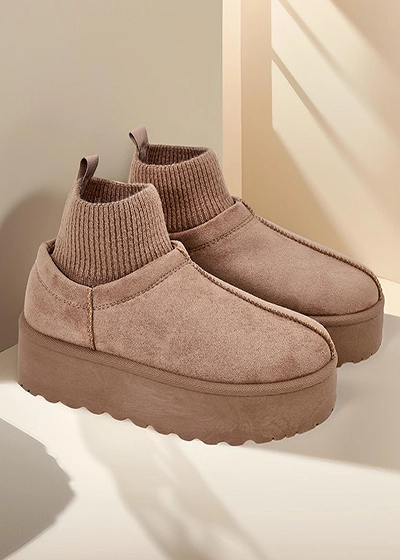 Royalfashion Cizme scurte pentru femei Vevello