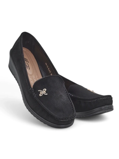 Mocasinile Royalfashion pentru femei pe o talpă joasă Lomman