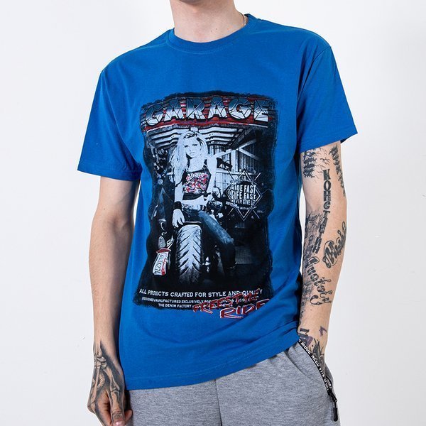 Tricou bărbătesc din bumbac cobalt, decorat cu o imprimare și inscripția - Îmbrăcăminte