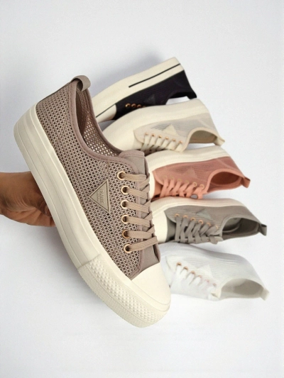 Damski sneakersy Hypatia Mesh jasny brąz na lato płaska podeszwa 3cm