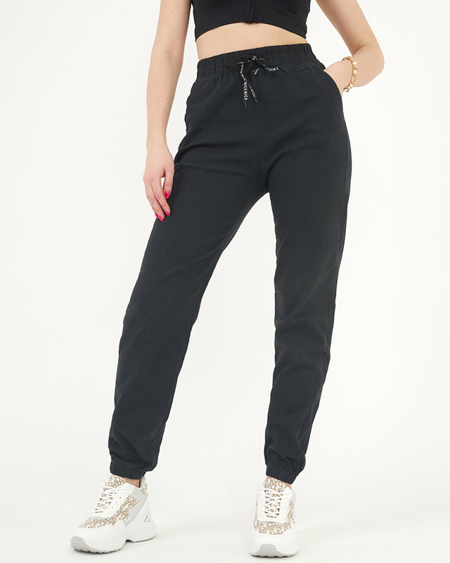 Pantaloni de jogging din material negru pentru femei - Îmbrăcăminte