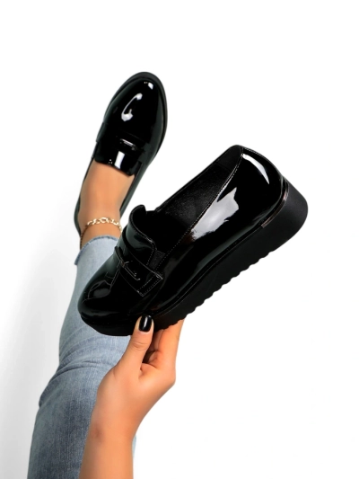 mocasini din piele lacuită Royalfashion pentru femei Arefel