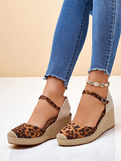 Alza di plantia travesá Aurelia Leopard Royalfashion pa dama cueru di imitacion camel