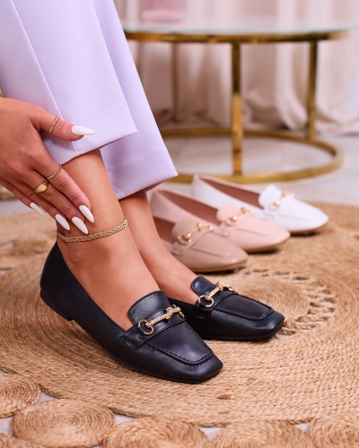 Royalfashion Mocasini negri pentru femei cu ornament auriu Olerika