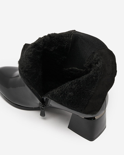 Royalfashion Cizme negre pentru femei pe post de cizmă joasă Nekery
